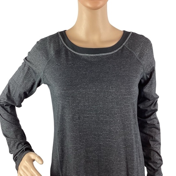 Lululemon Turn It Up Long Sleeve Top Size 8 Black - Picture 2 of 6